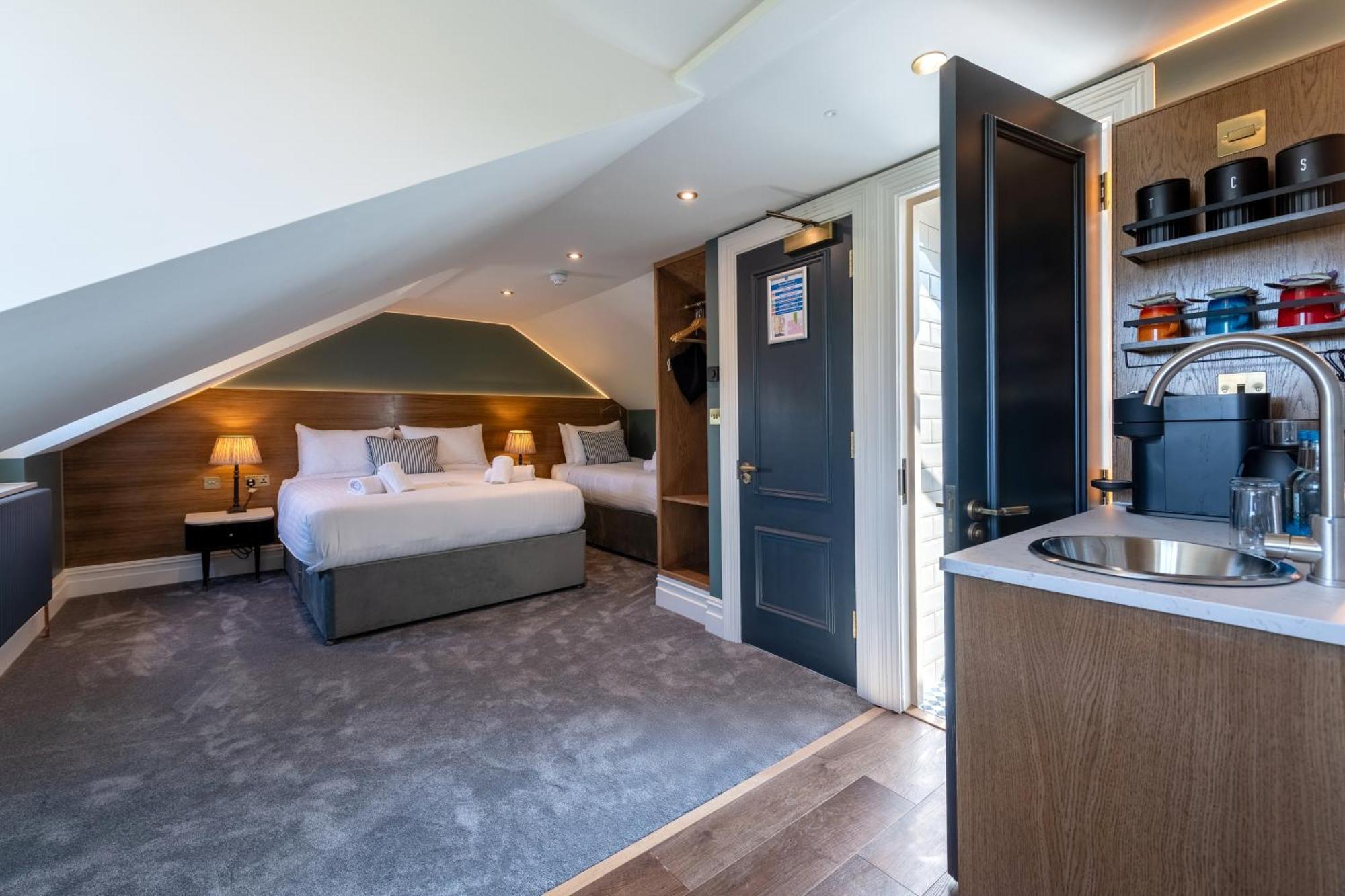 The Crown Pub & Guesthouse London Exterior photo